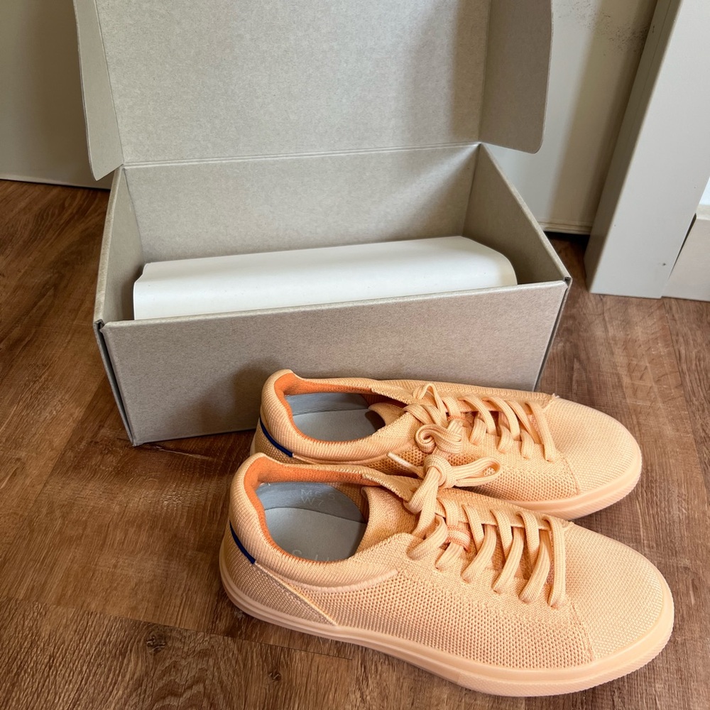 Creamsicle Rothy Sneakers - Picture 7 of 10
